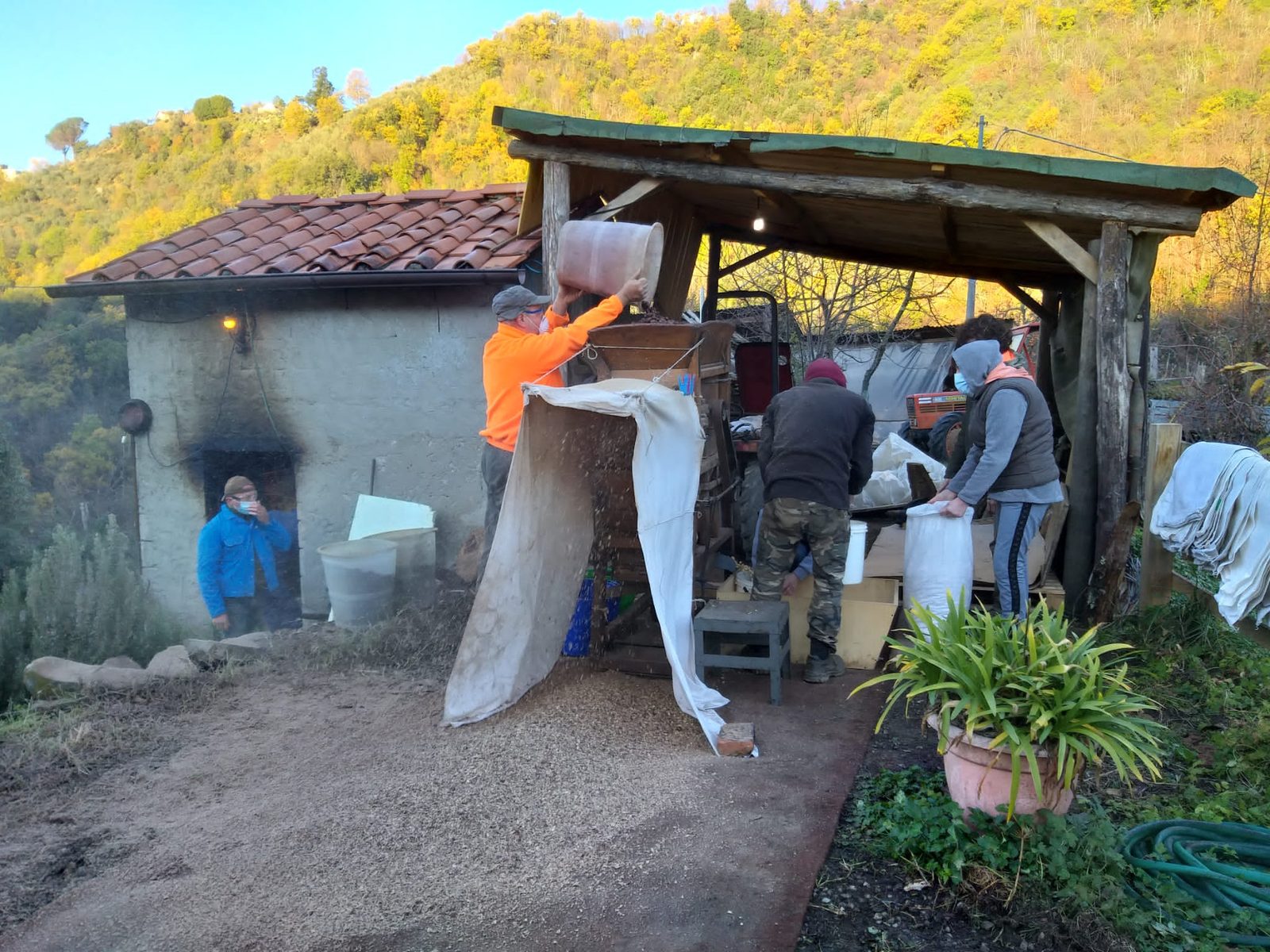 Insaccamento manuale del prodotto
